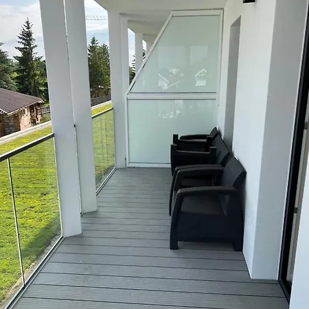 Rodzinna Wyspa アパート