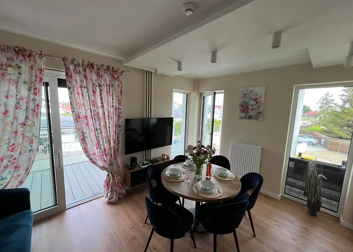 Rodzinna Wyspa * Poland